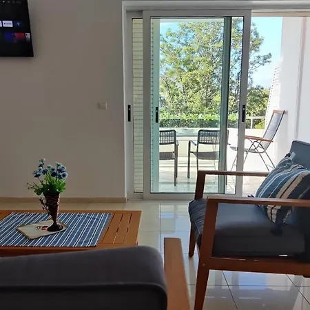 Apartment Comfortable And Spacious Opposite A Park In Chania With Parking *