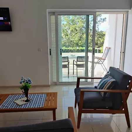 Comfortable And Spacious Opposite A Park In Chania With Parking Apartment Chania (Crete)