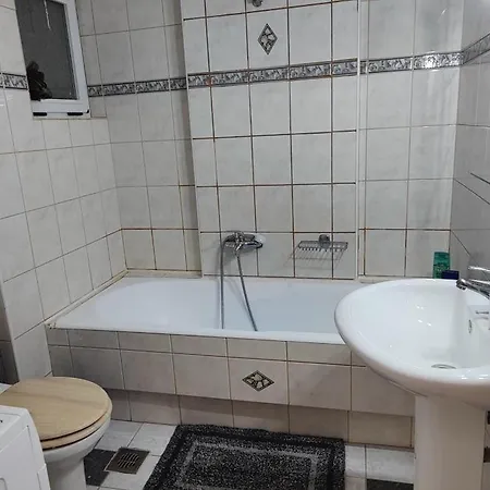 Apartment Comfortable And Spacious Opposite A Park In Chania With Parking Chania (Crete)