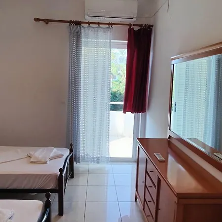 Apartment Comfortable And Spacious Opposite A Park In Chania With Parking Chania (Crete)